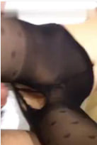 害羞小女友捂脸拒拍，只好用肉棒狠狠调教开发她